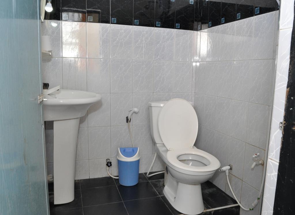 Marshal Beach Guesthouse Negombo Oda fotoğraf